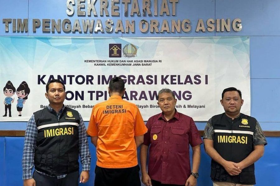 Kantor Imigrasi Karawang Deportasi 4 WNA