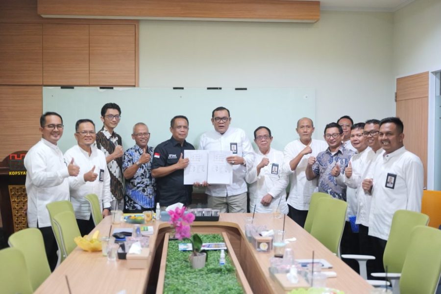 Koperasi Syariah BMI