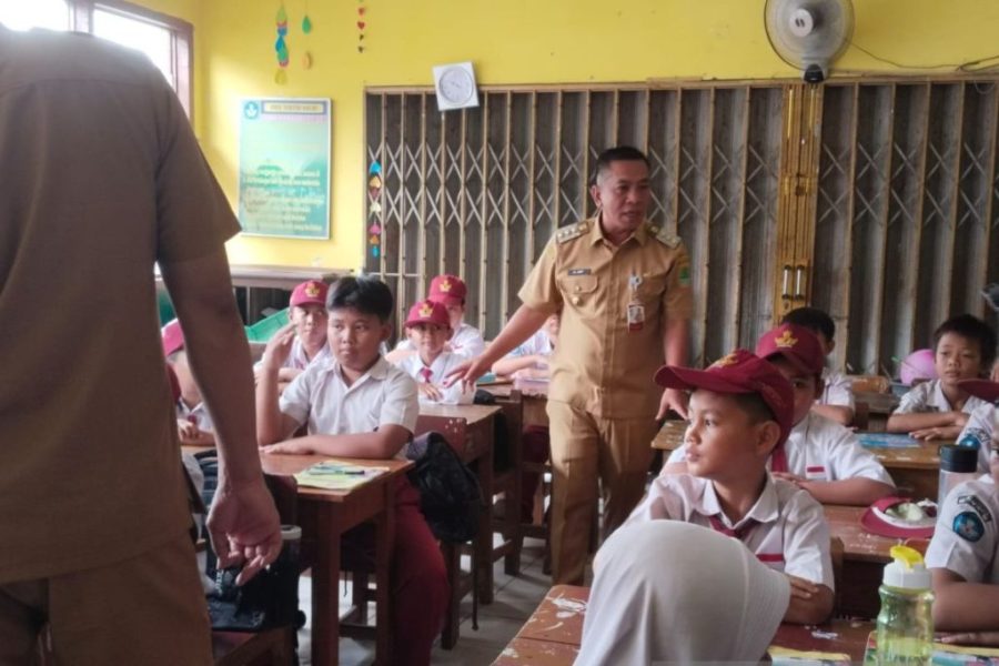Simulasi program makan