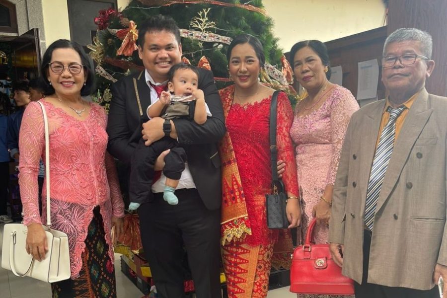 Pembaptisan dengan Roh Kudus.