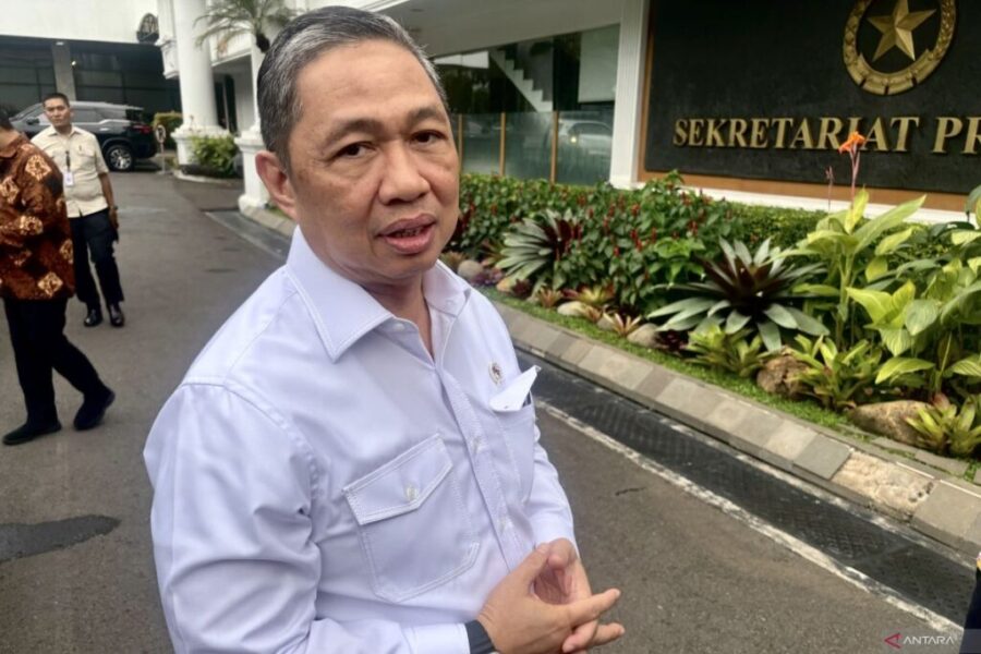 Wamenlu Anis Matta: Indonesia Tegas Tolak Relokasi Warga Gaza, Fokus pada Bantuan Kemanusiaan