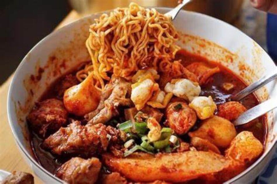 Ribuan Remaja Putri di Karawang Alami Anemia, Akibat Terlalu Sering Makan Seblak dan Bakso