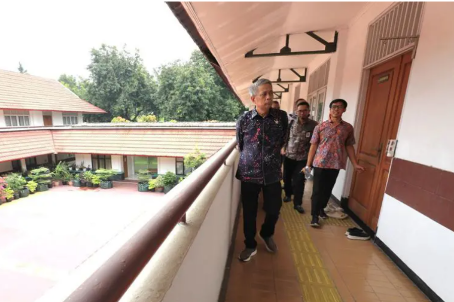Sekolah Rakyat Pertama Dibuka di Bekasi 2025: Pendidikan Gratis untuk Anak dari Keluarga Miskin