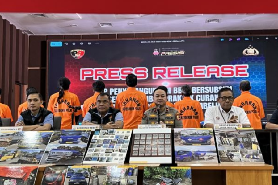 Polri Bongkar Mafia Solar Subsidi di Karawang: Kades dan Petugas SPBU Terlibat!