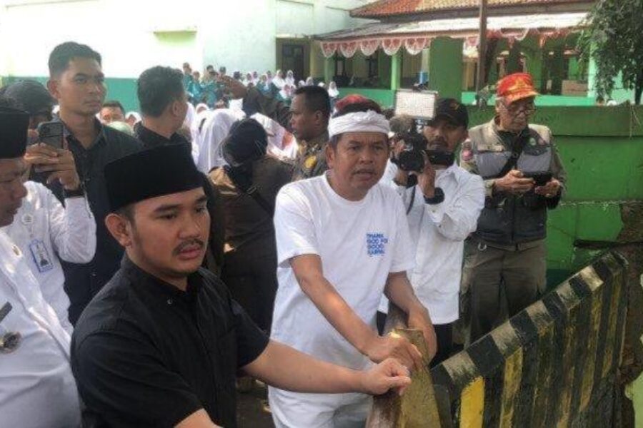 Gubernur Dedi Mulyadi Serukan Reformasi Tata Ruang dan Penguatan Nilai Lokal dalam Pembangunan Desa
