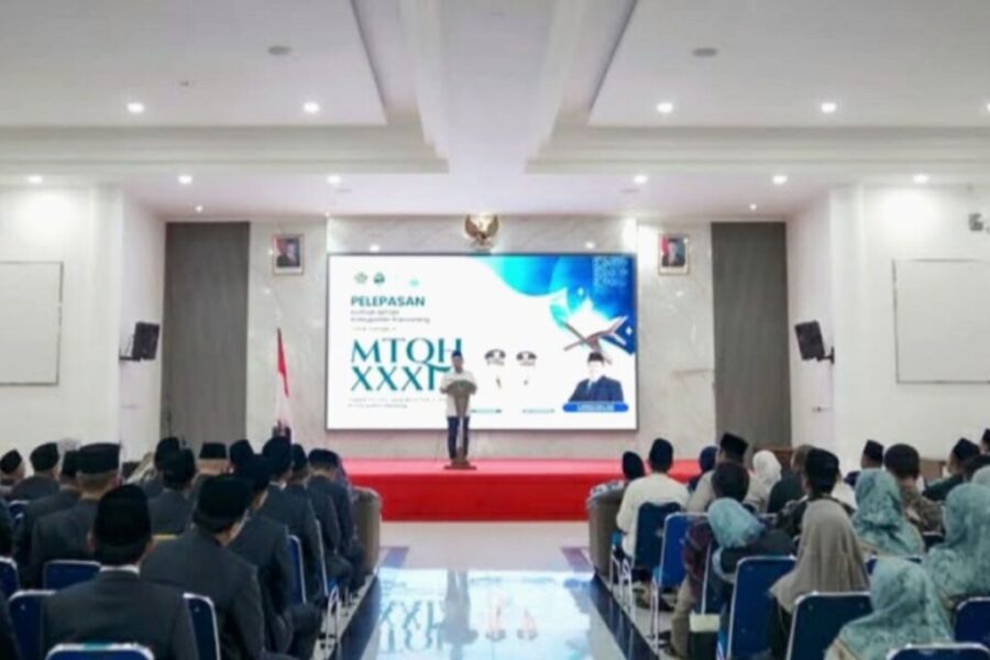 Bupati Karawang Lepas 127 Kafilah untuk MTQH ke-39 Tingkat Jawa Barat