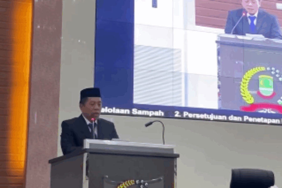 Bupati Karawang Sambut Baik Penetapan Perda Pengelolaan Sampah