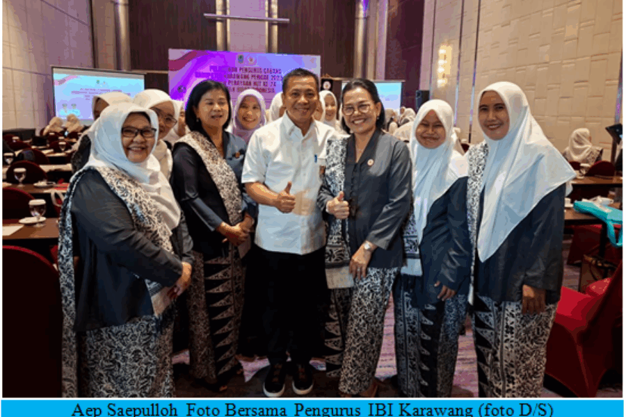 Aep Saepulloh foto bersama pengurus IBI Karawang